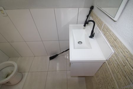 Banheiro de casa para alugar com 1 quarto, 58m² em Vila Barbosa, São Paulo