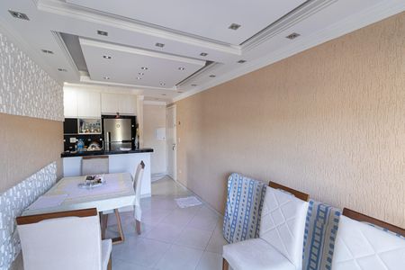 Casa à venda com 48m², 2 quartos e 1 vaga Casa à venda com 48m², 2 quartos e 1 vagaSala