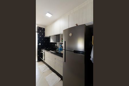 Casa à venda com 48m², 2 quartos e 1 vaga Casa à venda com 48m², 2 quartos e 1 vagaCozinha e Área de Serviço