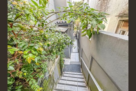 Apartamento para alugar com 54m², 2 quartos e sem vaga