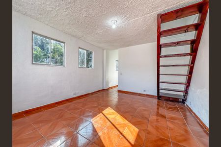 Apartamento para alugar com 54m², 2 quartos e sem vaga