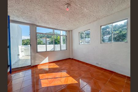 Apartamento para alugar com 54m², 2 quartos e sem vaga