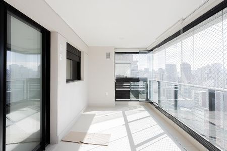 Apartamento para alugar com 73m², 2 quartos e 1 vaga Apartamento para alugar com 73m², 2 quartos e 1 vagaVaranda