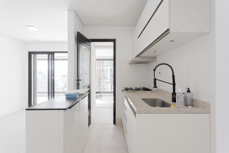 Cozinha de apartamento para alugar com 2 quartos, 73m² em Pinheiros, São Paulo