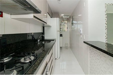 Apartamento para alugar com 64m², 2 quartos e 1 vaga Apartamento para alugar com 64m², 2 quartos e 1 vagaCozinha