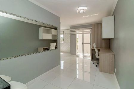 Apartamento para alugar com 2 quartos, 64m² em São Sebastião, Porto Alegre