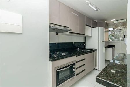 Cozinha de apartamento para alugar com 2 quartos, 64m² em São Sebastião, Porto Alegre