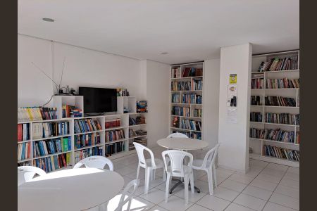 Apartamento para alugar com 64m², 2 quartos e 1 vaga Apartamento para alugar com 64m², 2 quartos e 1 vagaÁrea Comum - Sala de Estudos