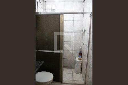 Casa à venda com 560m², 4 quartos e 4 vagas Casa à venda com 560m², 4 quartos e 4 vagasBanheiro 01