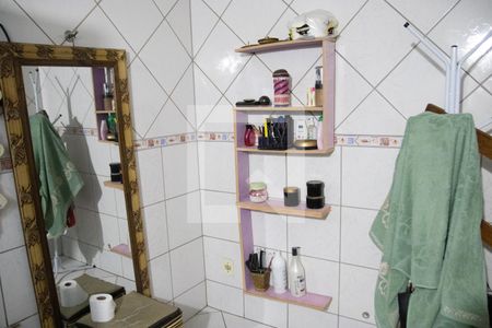 Banheiro da Suíte 2 de casa à venda com 4 quartos, 560m² em Setor Norte Ferroviário, Goiânia