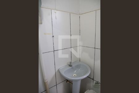 Casa à venda com 560m², 4 quartos e 4 vagas Casa à venda com 560m², 4 quartos e 4 vagasBanheiro de serviço