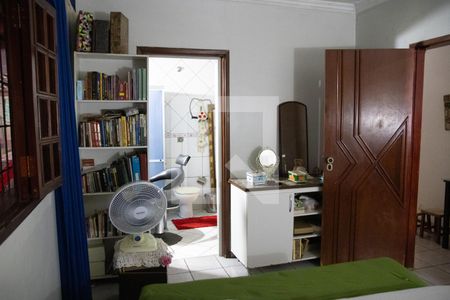 Casa à venda com 560m², 4 quartos e 4 vagas Casa à venda com 560m², 4 quartos e 4 vagasSuíte 02