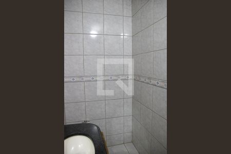 Casa à venda com 560m², 4 quartos e 4 vagas Casa à venda com 560m², 4 quartos e 4 vagasBanheiro da Suíte 1