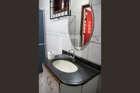 Casa à venda com 560m², 4 quartos e 4 vagas Casa à venda com 560m², 4 quartos e 4 vagasBanheiro da Suíte 1