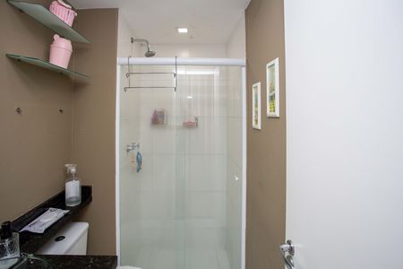 Banheiro de apartamento para alugar com 2 quartos, 50m² em Centro, Diadema