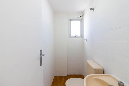 Banheiro de apartamento para alugar com 2 quartos, 52m² em Lauzane Paulista, São Paulo
