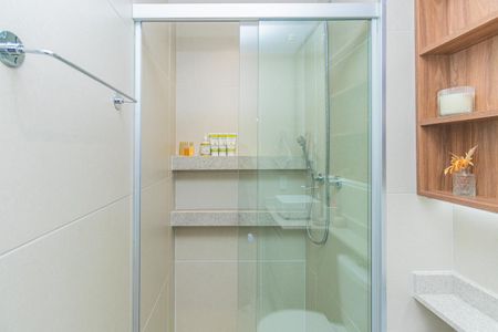 Apartamento à venda com 76m², 2 quartos e 1 vaga