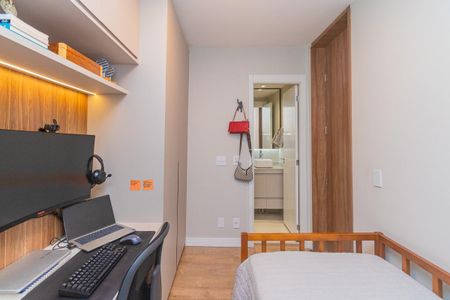 Apartamento à venda com 76m², 2 quartos e 1 vaga