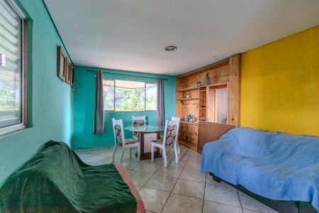 Casa à venda com 3 quartos, 121m² em Jardim Miriam, Diadema