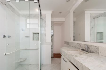 Apartamento à venda com 3 quartos, 220m² em Morro dos Ingleses, São Paulo