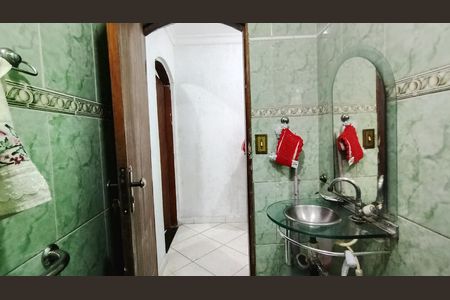 Banheiro 2 de casa para alugar com 2 quartos, 100m² em Recreio Bela Vista, Suzano
