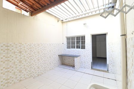 Casa para alugar com 2 quartos, 115m² em Vila Maria Baixa, São Paulo