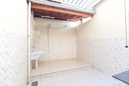 Casa para alugar com 2 quartos, 115m² em Vila Maria Baixa, São Paulo
