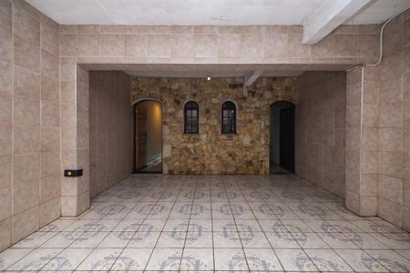 Casa à venda com 4 quartos, 200m² em Jardim Ana Maria, Santo André