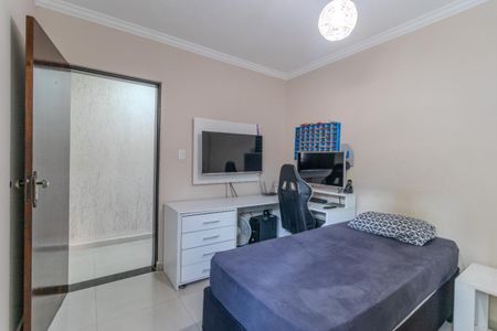 Casa à venda com 4 quartos, 244m² em Jardim Itapoan, Santo André