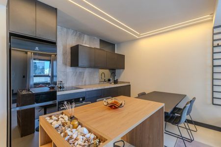 Apartamento à venda com 2 quartos, 72m² em Indianópolis, São Paulo