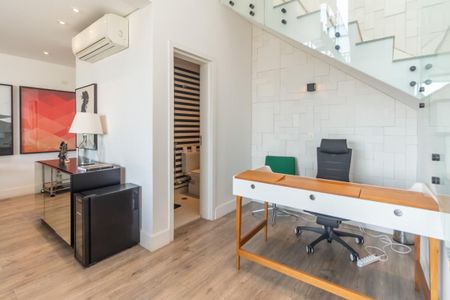 Apartamento à venda com 108m², 1 quarto e 2 vagas