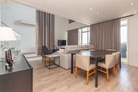Apartamento à venda com 108m², 1 quarto e 2 vagas