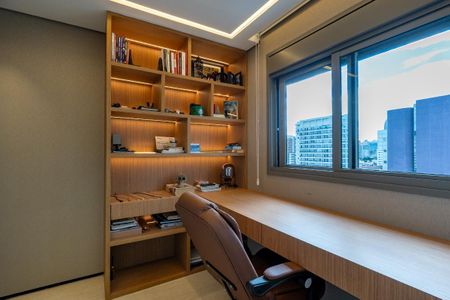 Apartamento à venda com 2 quartos, 130m² em Pinheiros, São Paulo