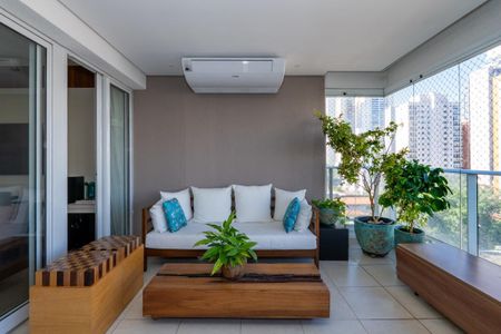 Apartamento à venda com 138m², 2 quartos e 2 vagas
