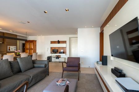 Apartamento à venda com 138m², 2 quartos e 2 vagas