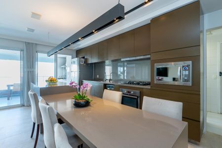 Apartamento à venda com 138m², 2 quartos e 2 vagas
