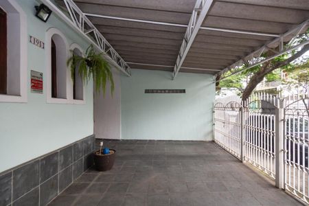 Casa à venda com 217m², 3 quartos e 4 vagas