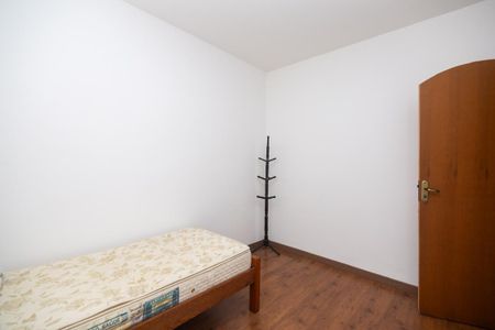 Casa à venda com 217m², 3 quartos e 4 vagas