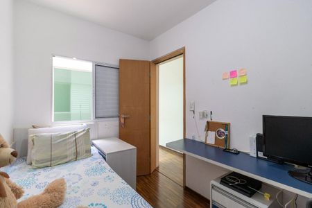 Casa de condomínio à venda com 121m², 3 quartos e 3 vagas