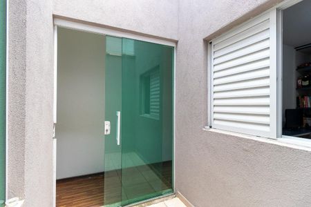 Casa de condomínio à venda com 121m², 3 quartos e 3 vagas