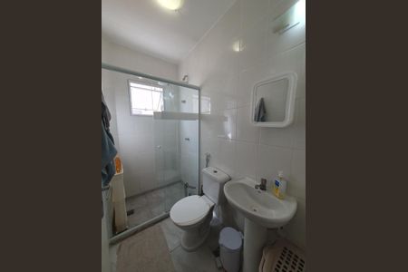 Casa de condomínio à venda com 140m², 4 quartos e 2 vagas