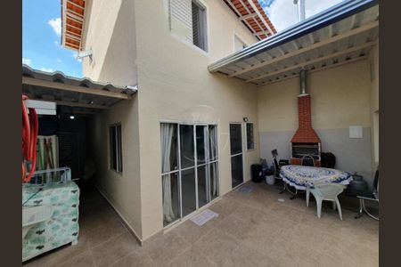 Casa de condomínio à venda com 140m², 4 quartos e 2 vagas