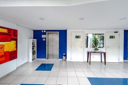 Apartamento à venda com 42m², 1 quarto e 1 vagaHall social