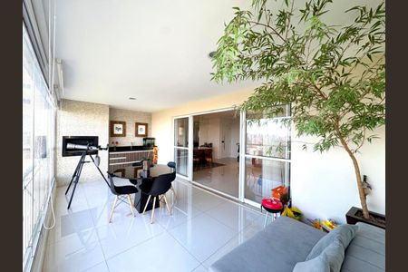 Foto 10 de apartamento à venda com 3 quartos, 158m² em Centro Empresarial Tamboré, Santana de Parnaíba