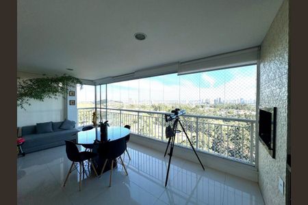 Apartamento à venda com 3 quartos, 158m² em Centro Empresarial Tamboré, Santana de Parnaíba