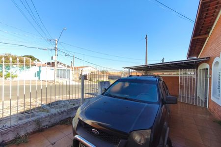 Quintal - Garagem de casa à venda com 3 quartos, 80m² em Jardim São Pedro, Campinas