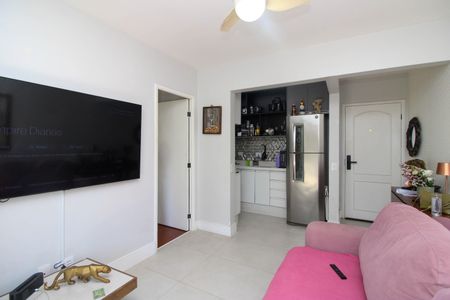 Sala de apartamento para alugar com 1 quarto, 37m² em Vila Suzana, São Paulo