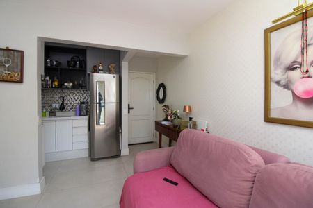 Sala  de apartamento para alugar com 1 quarto, 37m² em Vila Suzana, São Paulo