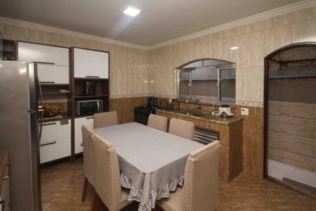 Cozinha de casa à venda com 2 quartos, 130m² em Jardim Sapopemba, São Paulo