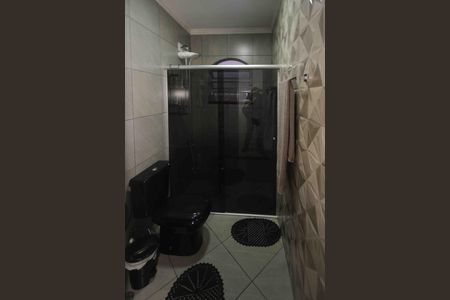 Casa à venda com 130m², 2 quartos e 2 vagas Casa à venda com 130m², 2 quartos e 2 vagasBanheiro Social